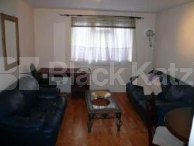 			2 Bedroom, 1 bath, 1 reception Flat			 Bailey Close, BOUNDS GREEN N11